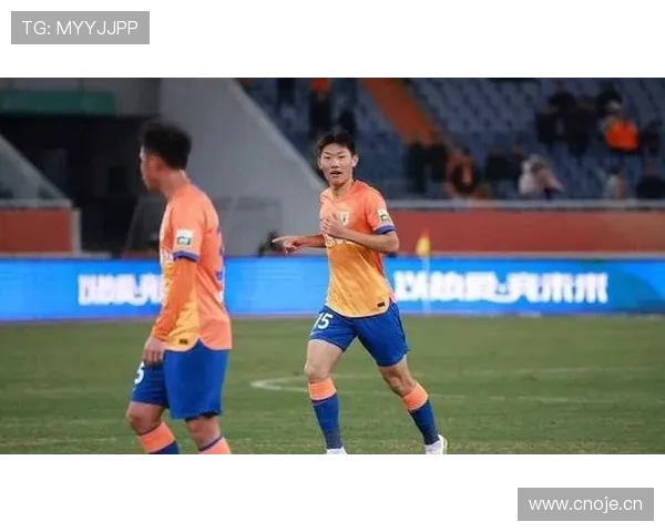 争冠之路意外跌宕！山东泰山阵容危机究竟如何突围？