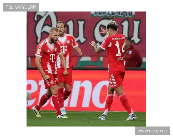 拜仁中场防线脱节问题显现，一断就崩趋势对赛季走势形成制约