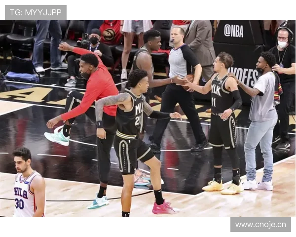 布朗挡拆积极拉开空间 提升关键时刻进攻效率