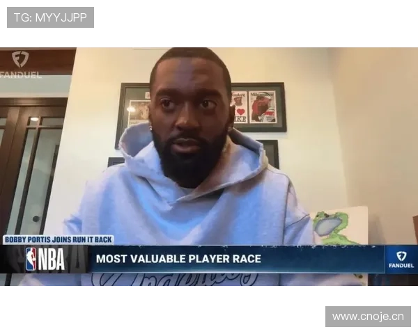 波蒂斯挡拆牵制约基奇，今季拉开空间助队友三分